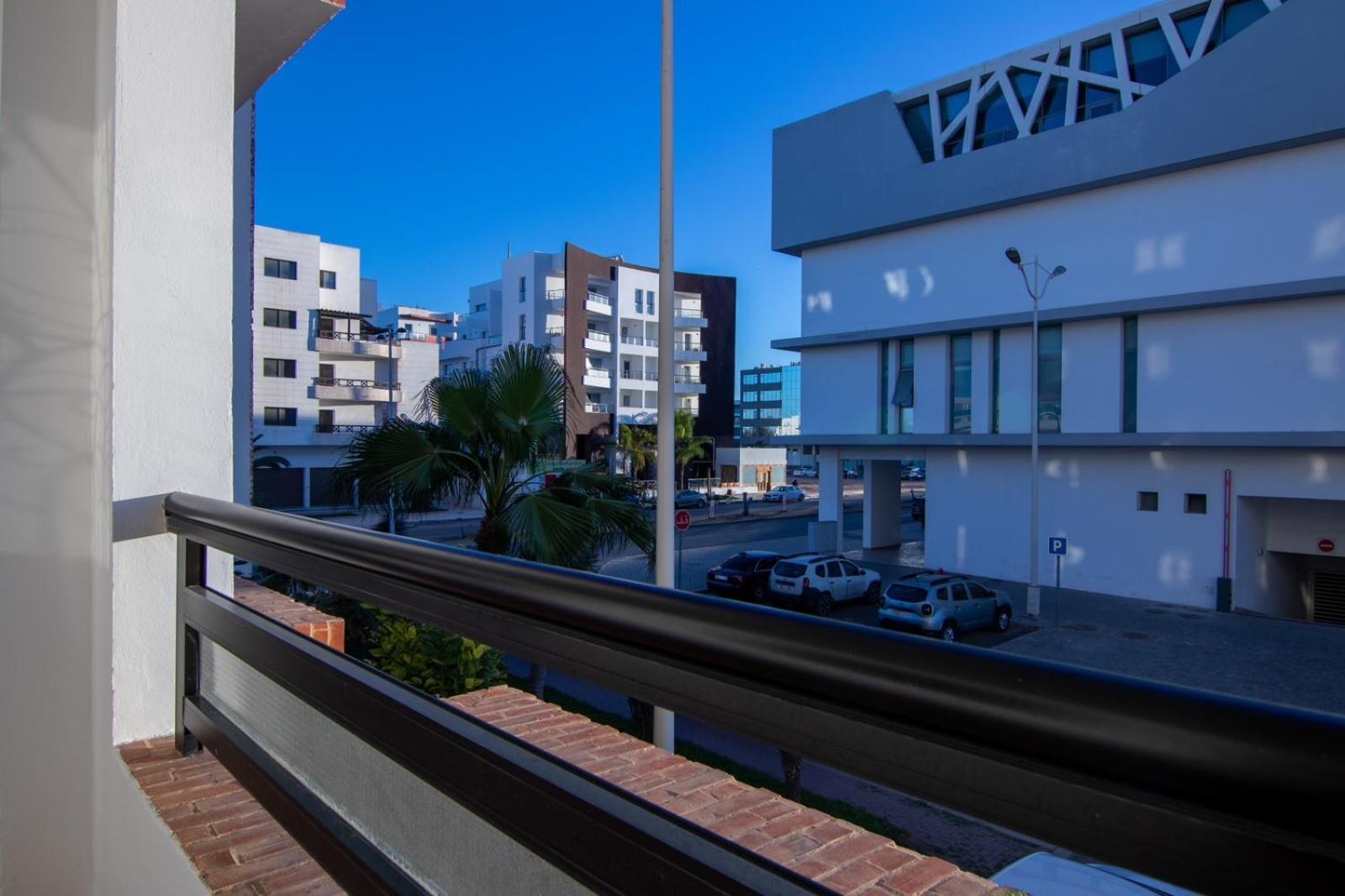 Prime Apt Near Beach With Pool, Amenities, Activities Deals Agadir Luaran gambar