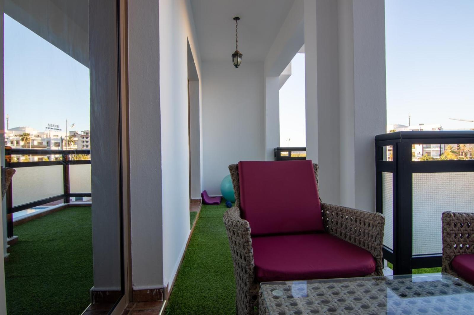 Prime Apt Near Beach With Pool, Amenities, Activities Deals Agadir Luaran gambar
